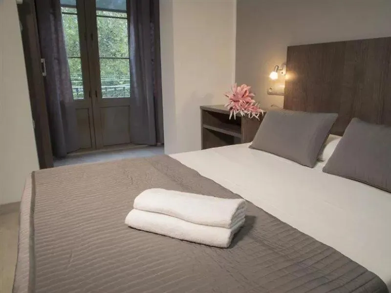 Penzion Ciudad Condal Hostal - Paseo De Gracia Barcelona